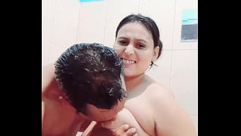 Bercinta Liar Di Kamar Mandi Desi