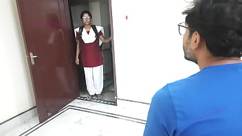 Gadis Bengali India Yang Polos Dihardik Oleh Pria Tak Dikenal – Kisah Mesum Hindi