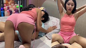 Kakak Tiriku Puaskan Nafsu Liarku, Dia Malah Biarkan Aku Rekam Semuanya!!