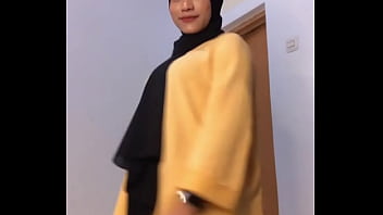 Goyang Tante Berhijab Yang Bikin Napsu Melejit